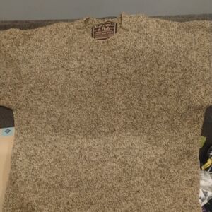 Abercrombie & Fitch Men's Heathered Tan Crewneck Sweater